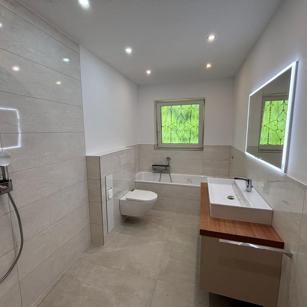 Badmodernisierung mit einer Walk-In Dusche in Bergheim 10