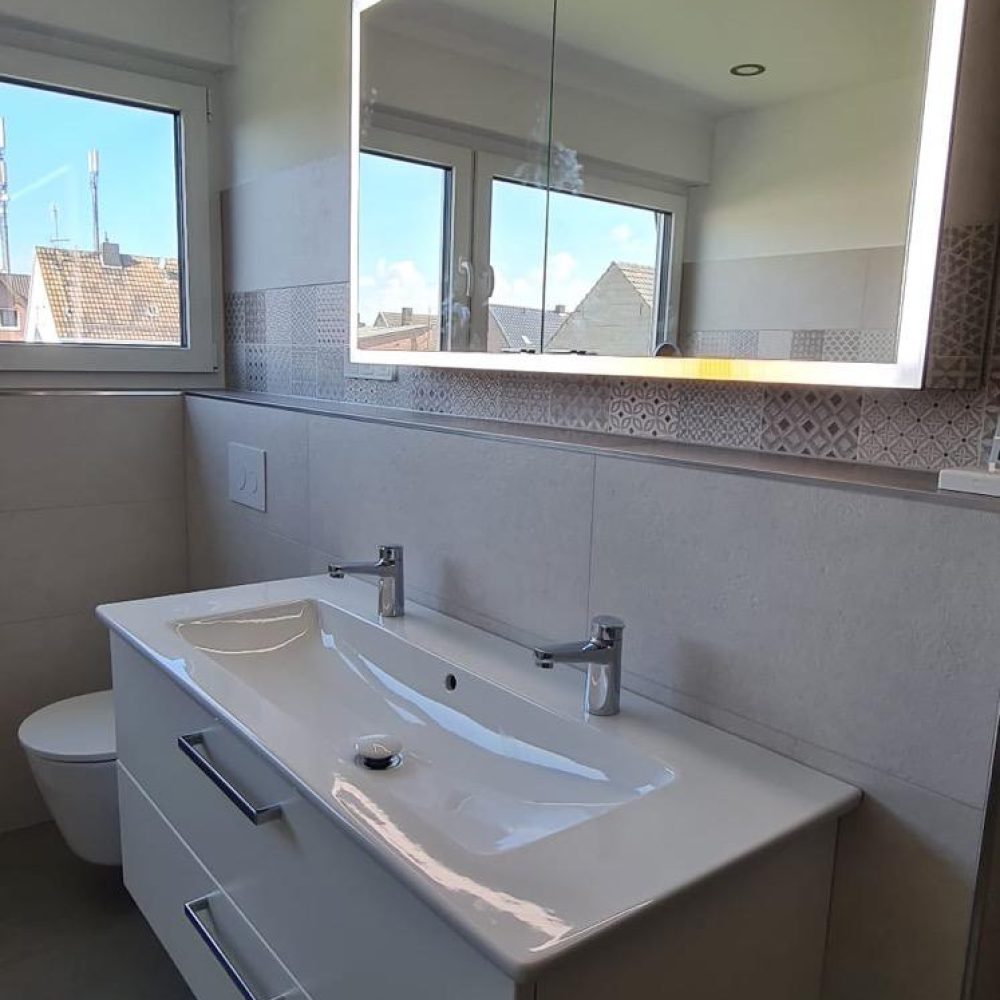 Komplettbadsanierung inkl. Fliesen und Lichtkonzept in Elsdorf 6